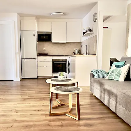 Housing Santa Ana Appartement *